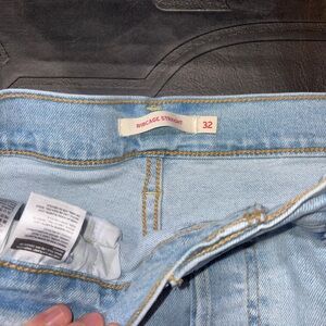 Levi Ribcage Straight